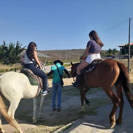 Flat Fazenda Monte Castelo-Ao Lado Da Piscina Apartman Gravatá Kültér fotó
